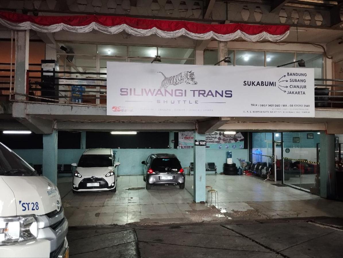 Hotel Syariah Selamat Sukabumi Exterior foto